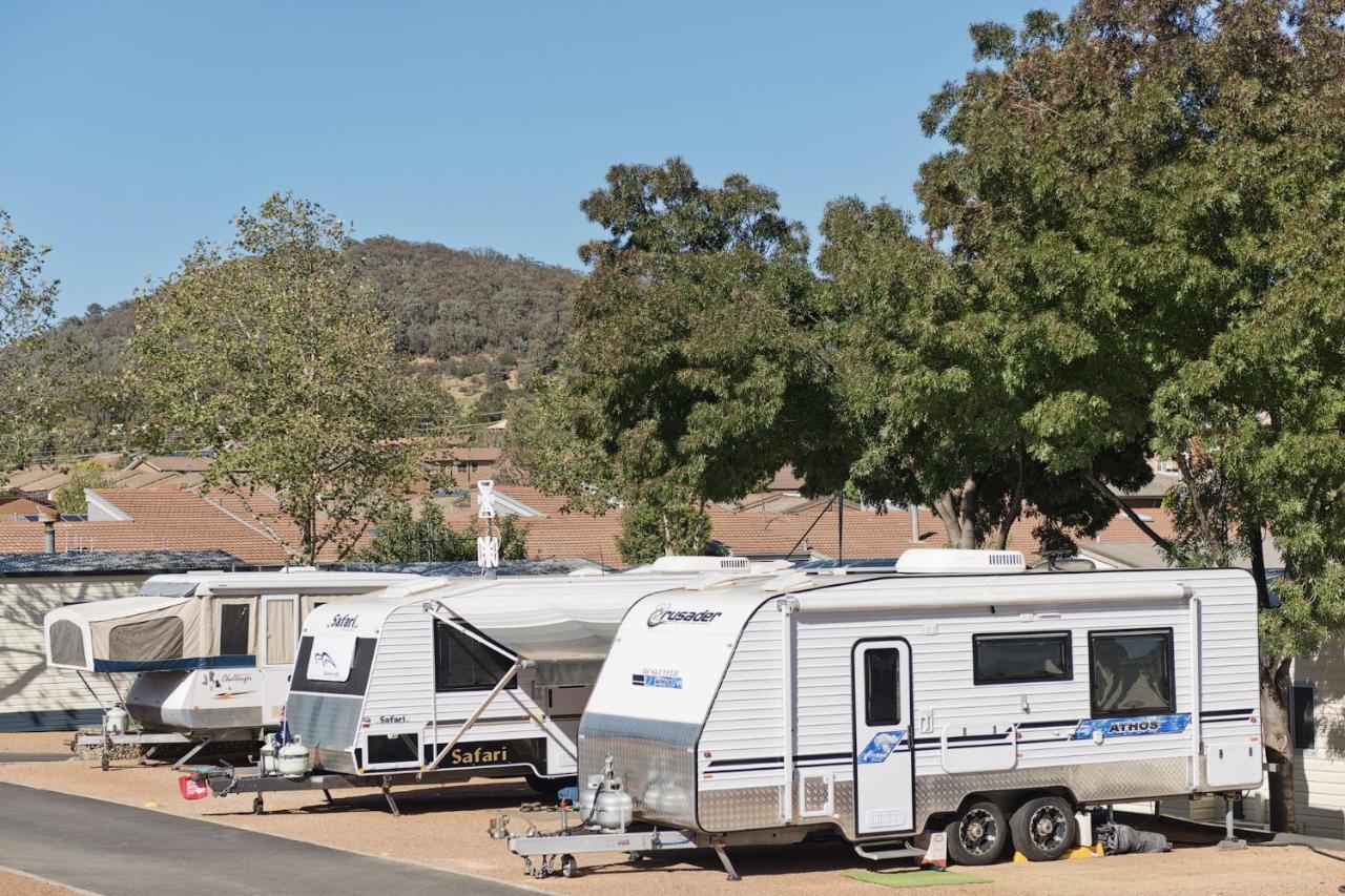 Hotel Crestview Tourist Park Queanbeyan Exterior foto